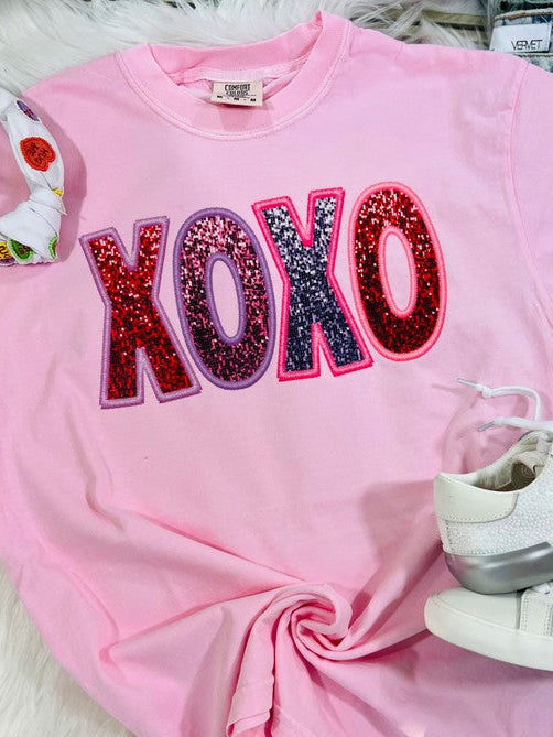 Multicolored Sparkly XOXO Tee