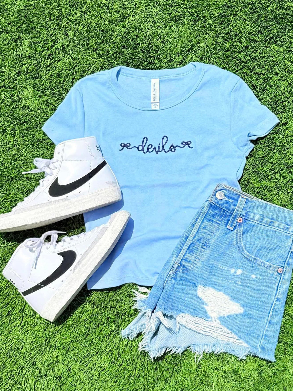 Cropped Tee GAME52 Bow Ribbon Team Embroidery