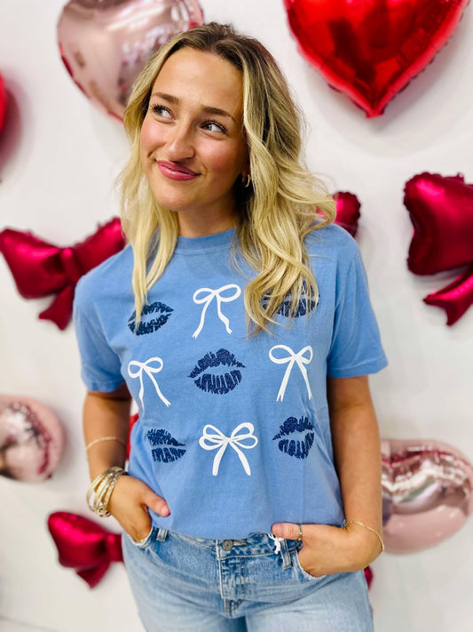 Lip Prints And Bow's Puff-Glitter Tee