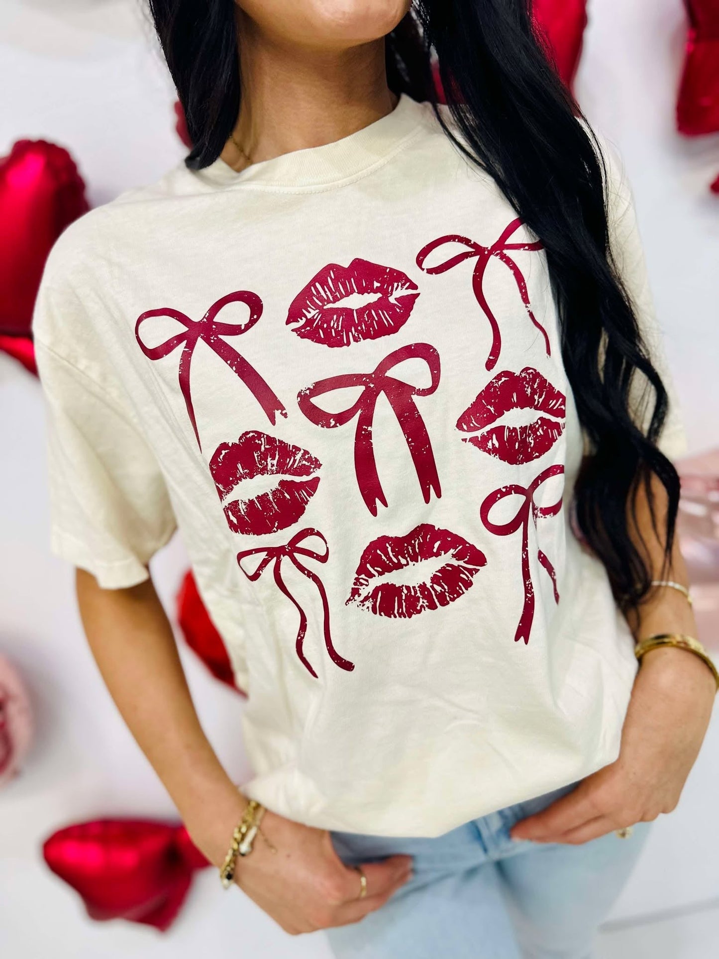 Kiss Lips Bow Trio Stack DTF Tee