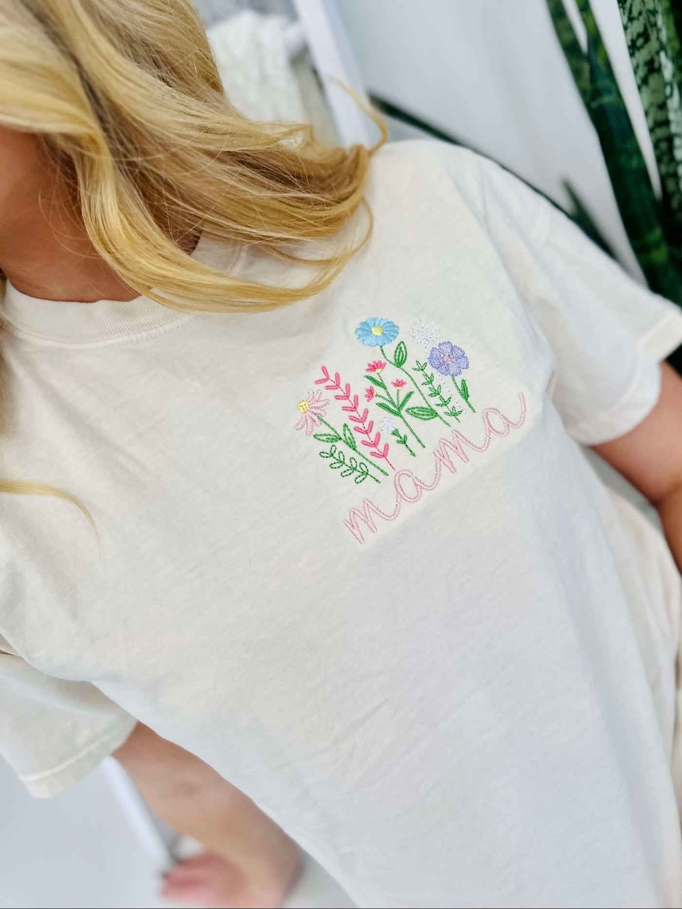 Mama Floral Pocket Sized Embroidered Tee