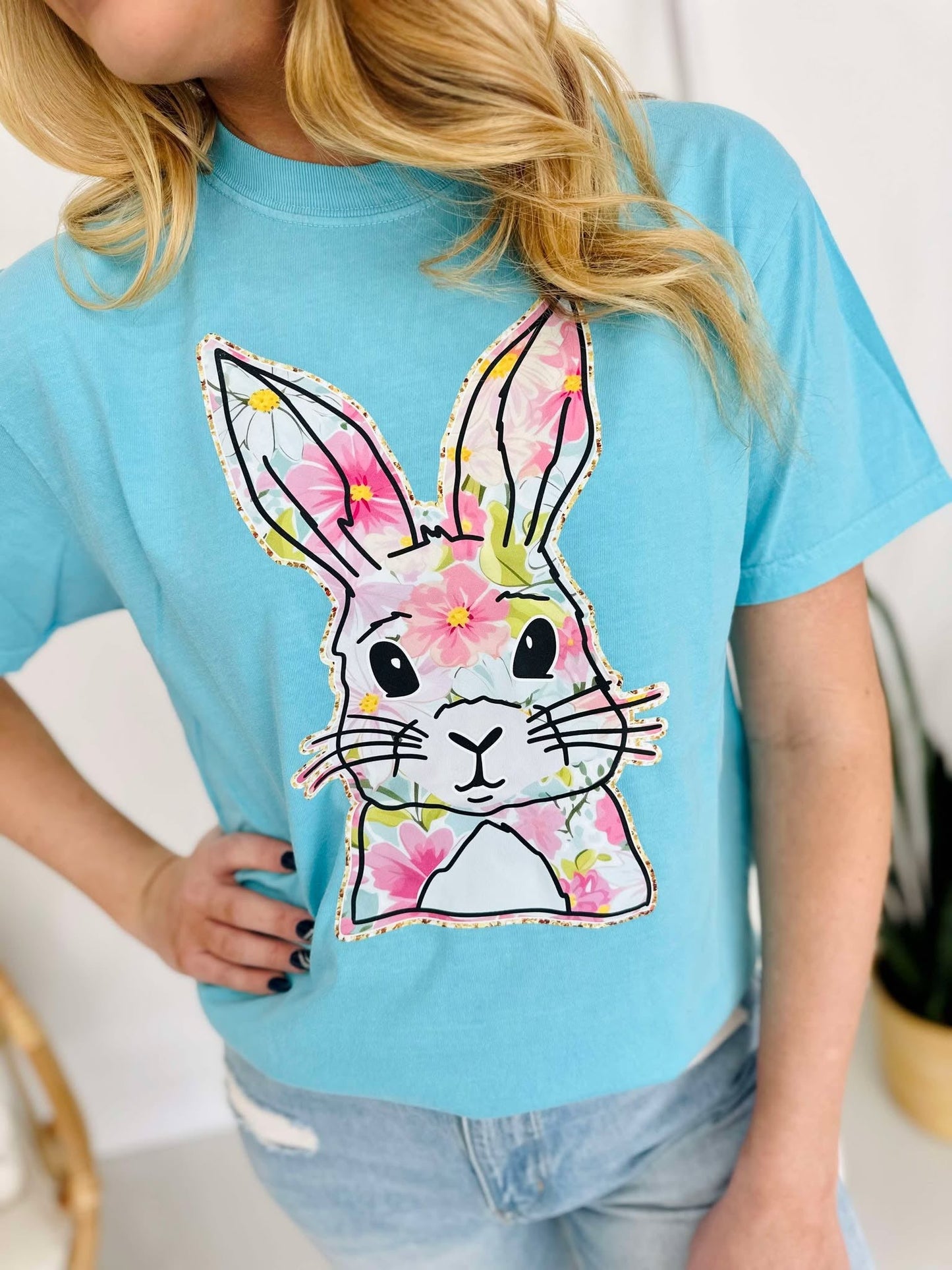 Floral Faux Glitter Outlined Bunny DTF Graphic Top