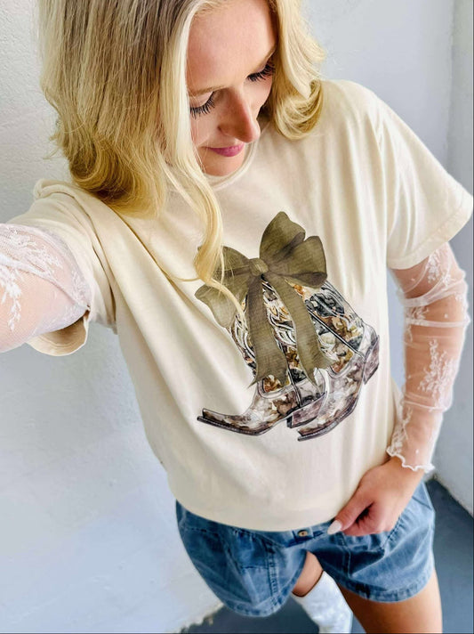 Western Camo Bow Boots Graphic Tee