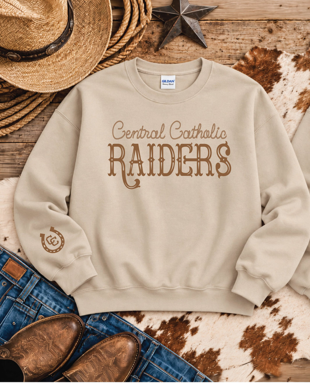 Central Catholic Raiders western crewneck sweatshirt in Sand